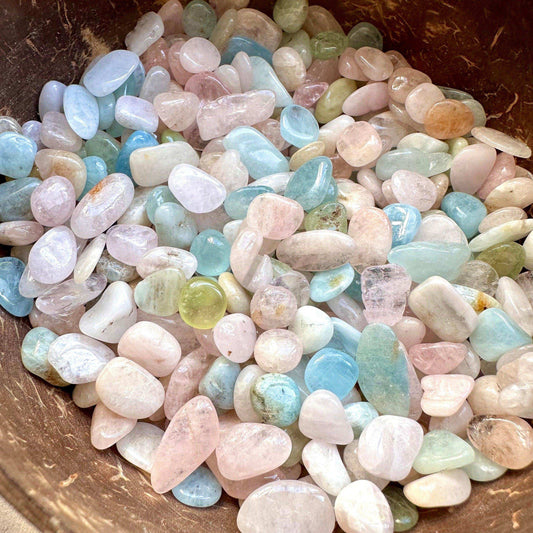 Mix Beryl Chips - Aquamarine, Morganite & Kunzite - GetYourCrystal